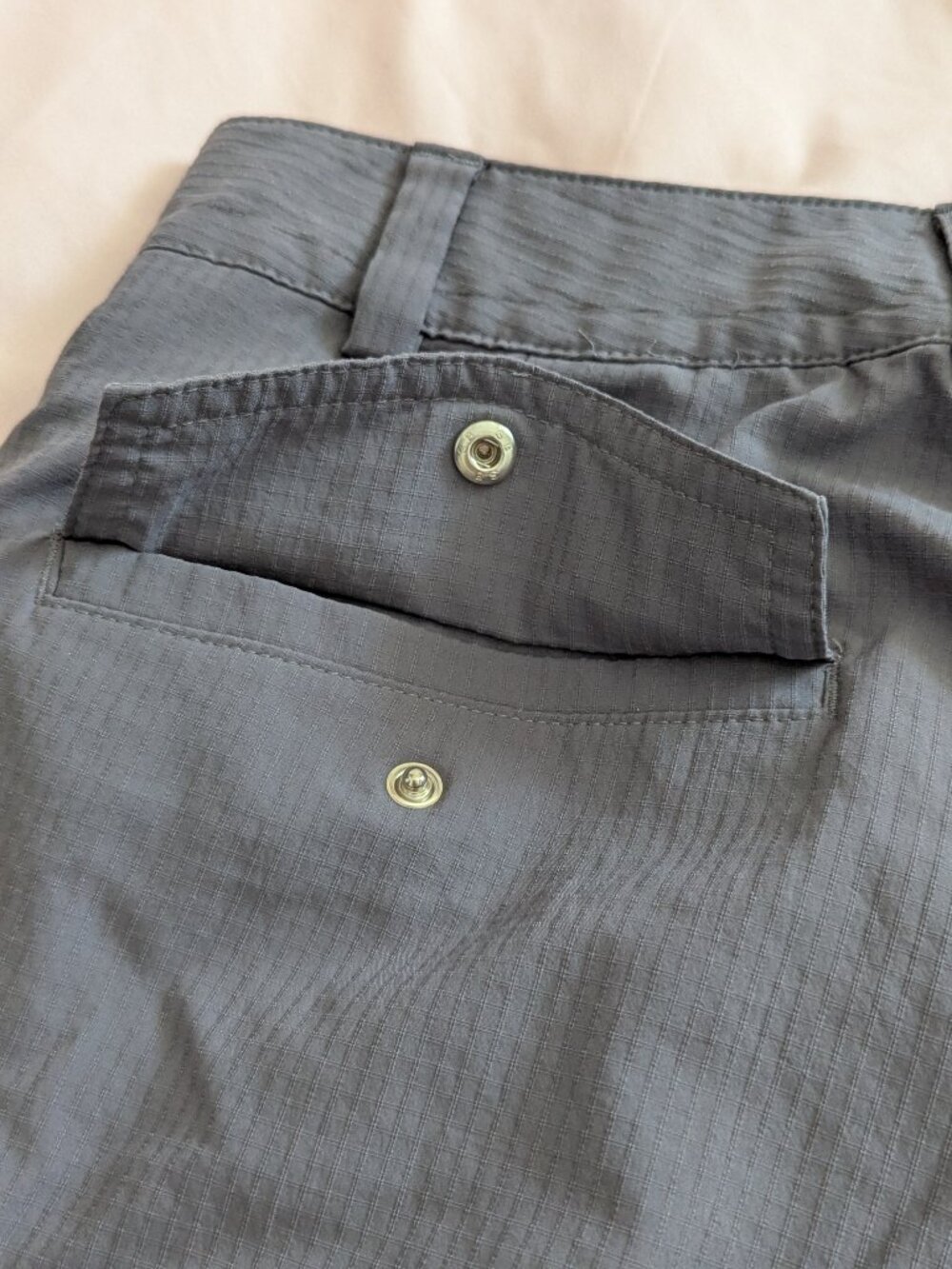 Under Armour Grey Ripstop Cargo Golf Shorts 30 - Picture 15 of 16